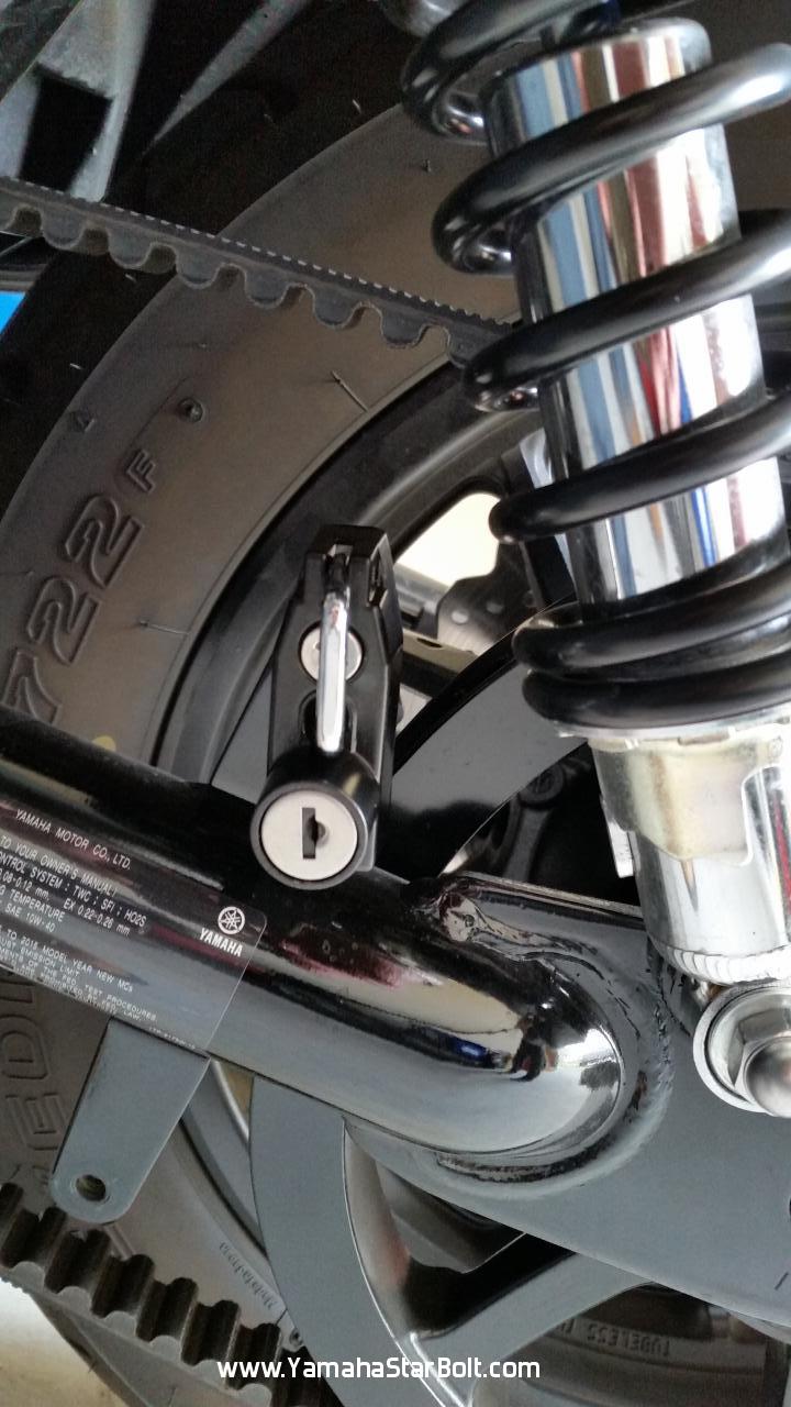 Yamaha bolt helmet lock deals